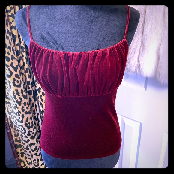 These sold already!!!Seal Holiday 2 Tanks for Elegant look sIze Lowest price - Picture 2 of 5